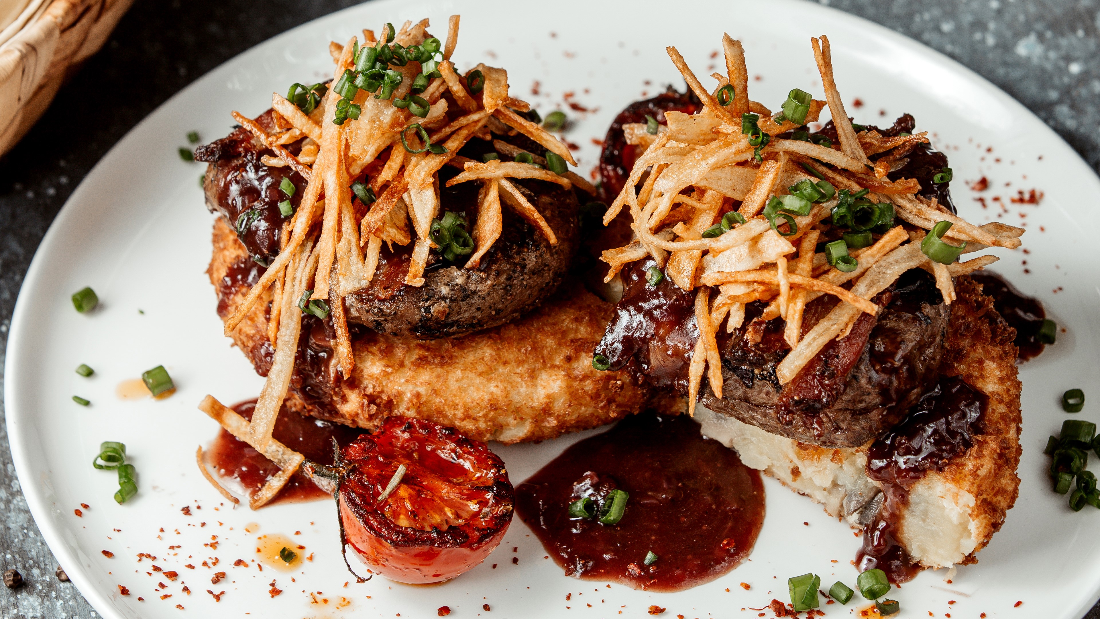 Meat-balls with potatoes